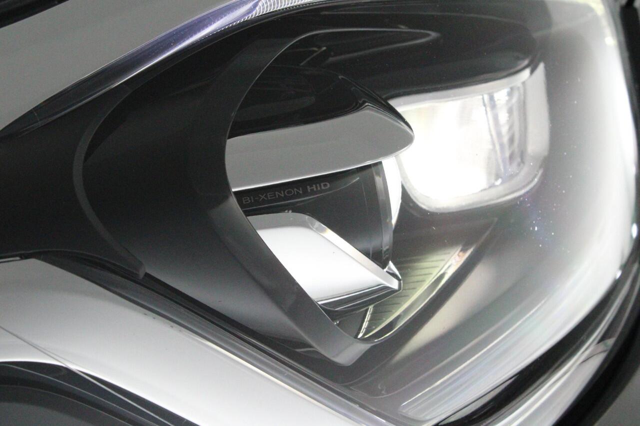 Ford TRANSIT CUSTOM 320 2.0 TDCI 185pk Automaat L2H1 Sport Bijrijdersbank Stoelverwarming Xenon Camera Carplay