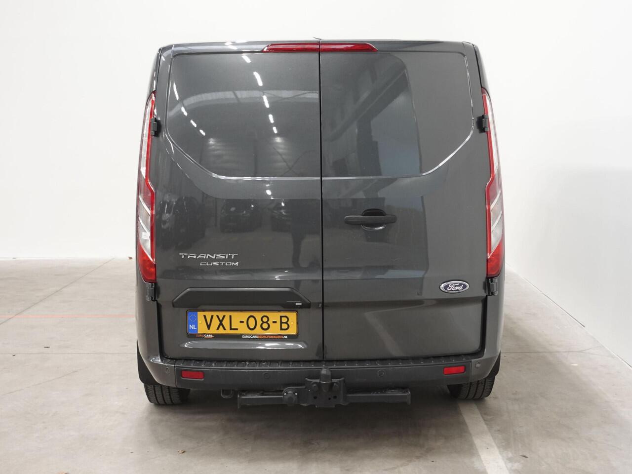 Ford TRANSIT CUSTOM 300 2.0 TDCI L2H1 Trend Automaat Airco Navigatie Cruisecontrol Camera Parkeersensoren Trekhaak