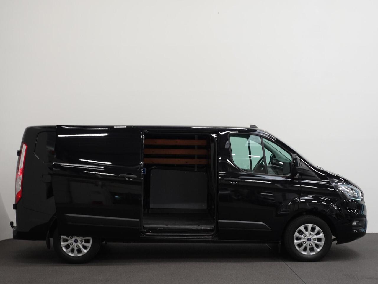 Ford TRANSIT CUSTOM 300 2.0 TDCI L2H1 Trend Automaat Airco Navi Cruise control Camera PDC voor & Achter Trekhaak