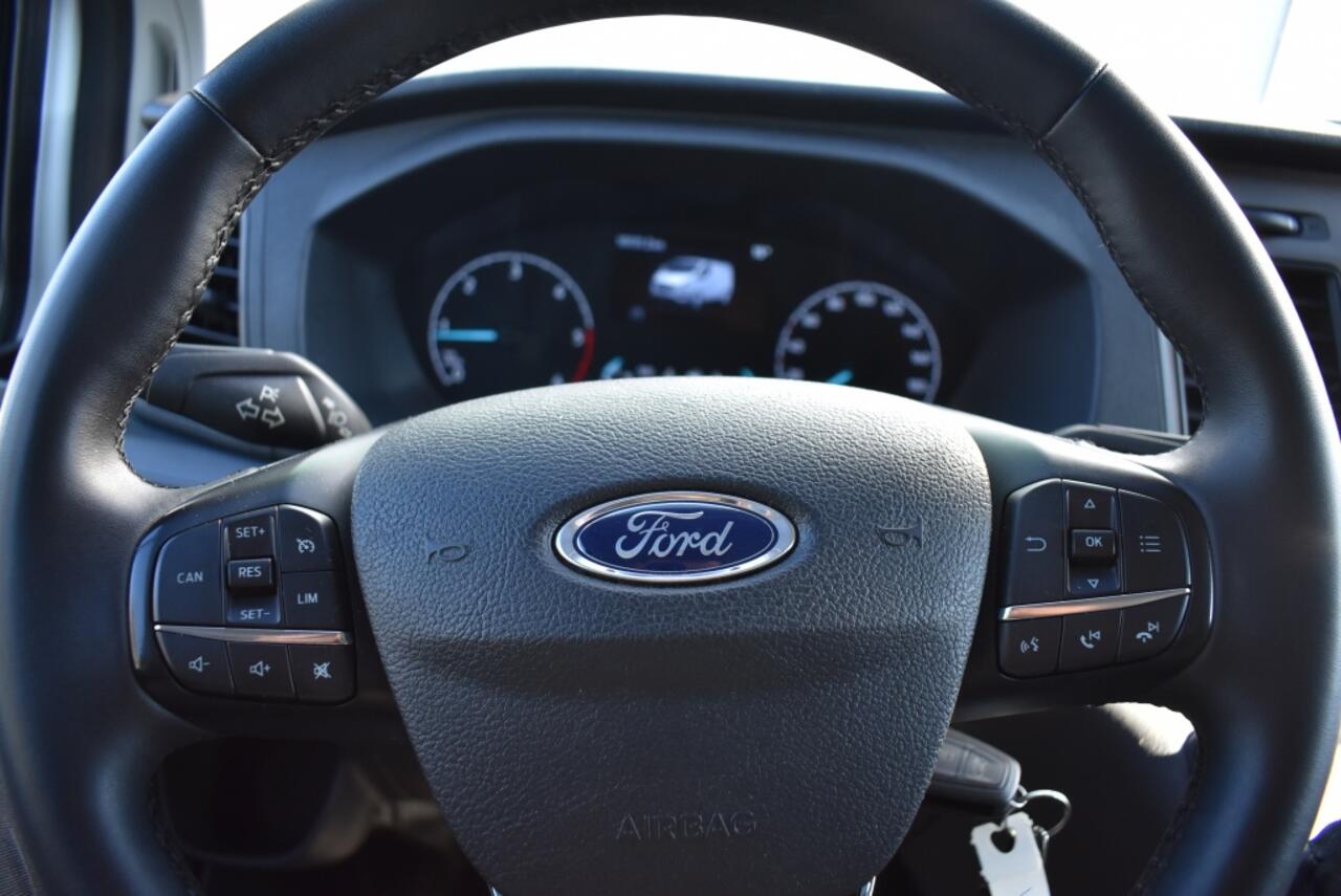 Ford TRANSIT CUSTOM 300 2.0 TDCI L2H1 Trend 170PK! 2x schuifdeur! navi!