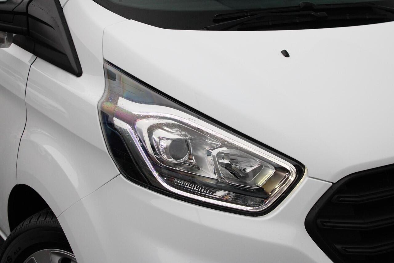 Ford TRANSIT CUSTOM 300 2.0 TDCI L1H1 Trend 130pk | Zuid | Adaptieve Cruise | Sync 3 Navigatie | Voorruit verwarming