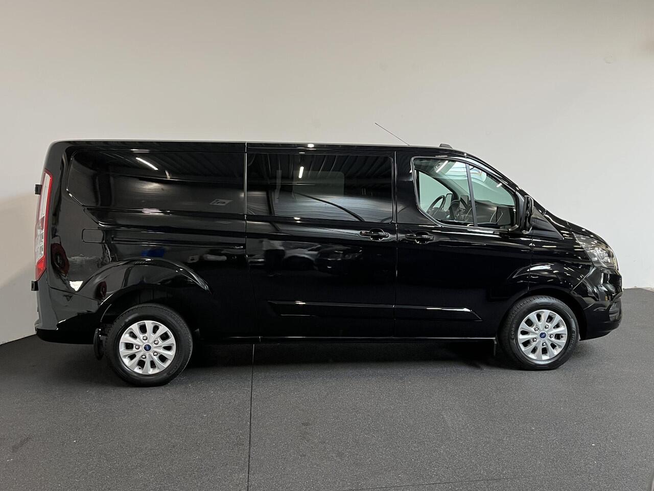 Ford TRANSIT CUSTOM 300 2.0 TDCI L2H1 Limited Dubbele cabine Navi| Airco| 2 Schuifdeuren | Trekhaak| PDC| Carplay| DAB|