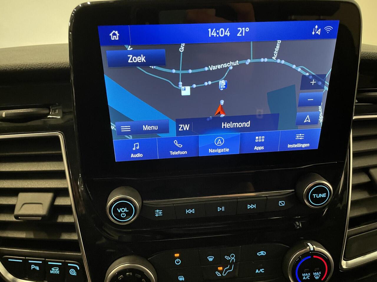 Ford TRANSIT CUSTOM 320 2.0 TDCI L2H1 170PK Sport Automaat Dubbele Cabine Airco Cruise Control Bluetooth Navi Trekhaak