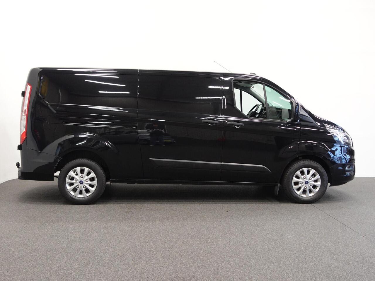 Ford TRANSIT CUSTOM 300 2.0 TDCI L2H1 Trend Automaat Airco Navigatie Cruisecontrol Camera Parkeersensoren