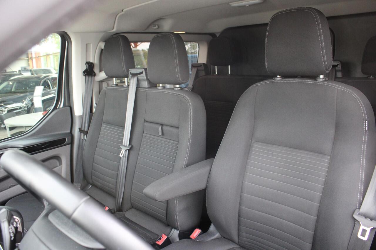 Ford TRANSIT CUSTOM 320 2.0 TDCI L2H1 Limited DC | SCI | 6-zits | Stoelverwarming | Trekhaak | Camera | Raptor grille