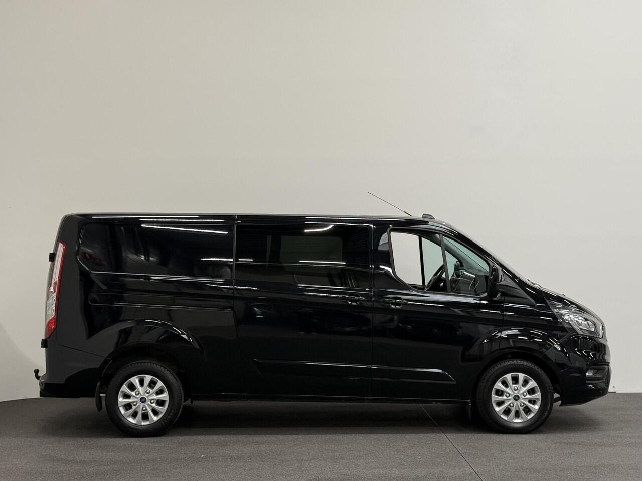 Ford TRANSIT CUSTOM 300 2.0 TDCI L2H1 Limited Dubbele cabine Automaat Navi Airco 2 Schuifdeuren Trekhaak PDC Carplay DAB