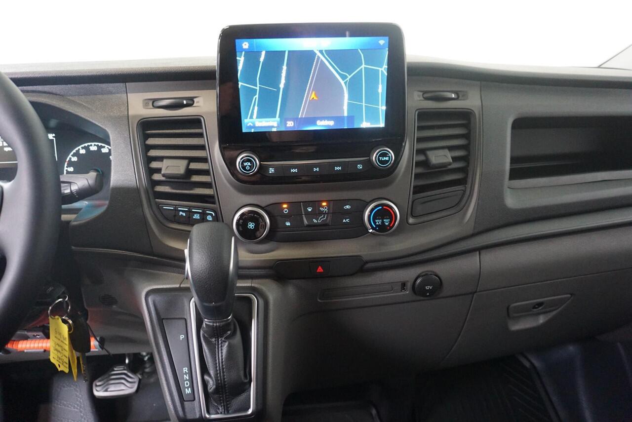 Ford TRANSIT CUSTOM 300 L2H1 Trend Dubbele Cabine Automaat Airco Navigatie Cruise control Camera Parkeersensoren