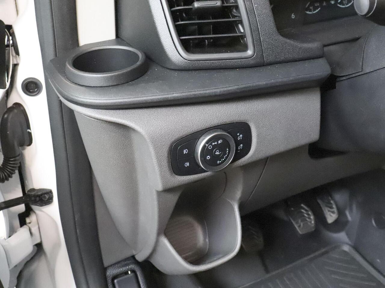 Ford TRANSIT CUSTOM 130pk L2H1 Raptor Edition Trend 2x Schuifdeur Airco Cruise Control Achterklep Radio Bluetooth Euro6