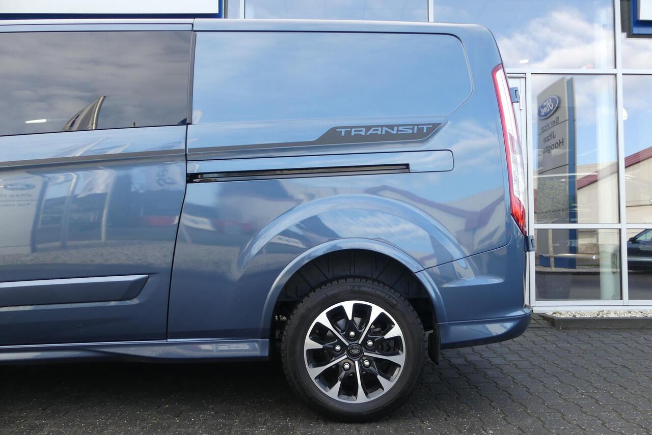 Ford TRANSIT CUSTOM 320 2.0 TDCI L2H1 Sport 5p., TREKHAAK (2.550KG), DUBBELE SCHUIFDEUR, WINTER PACK, CRUISE, AIRCO, CAMERA, PDC V&A, APPLE CARPLAY/ANDROID AUTO, BI-XENON, LANE ASSIST, DAB, 47.576KM