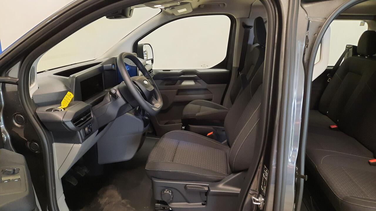 Ford TRANSIT CUSTOM 320 2.0 TDCI L2H1 Trend DC Zeer veel opties, 5 persoons!