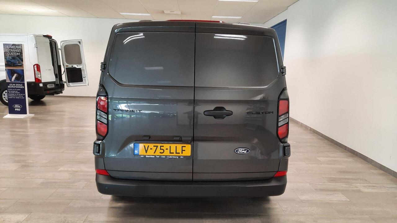 Ford TRANSIT CUSTOM 320 2.0 TDCI L2H1 Trend DC Zeer veel opties, 5 persoons!