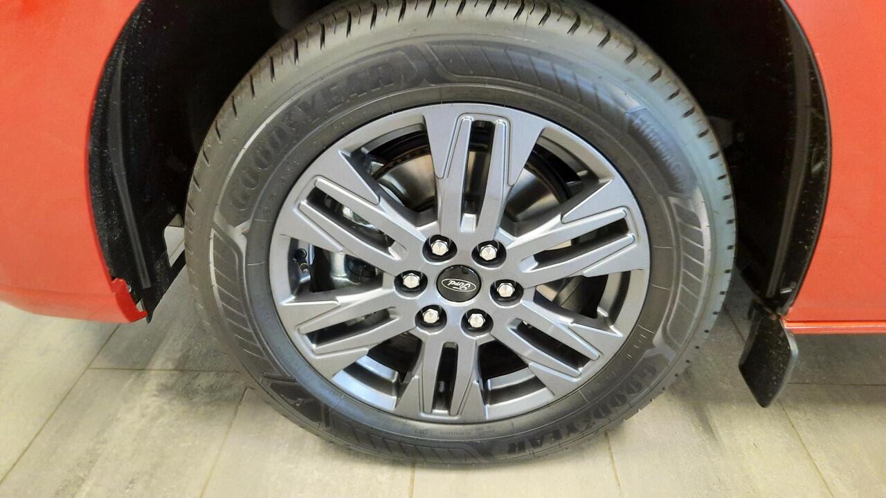 Ford TRANSIT CUSTOM 320 2.0 TDCI L2H1 Limited