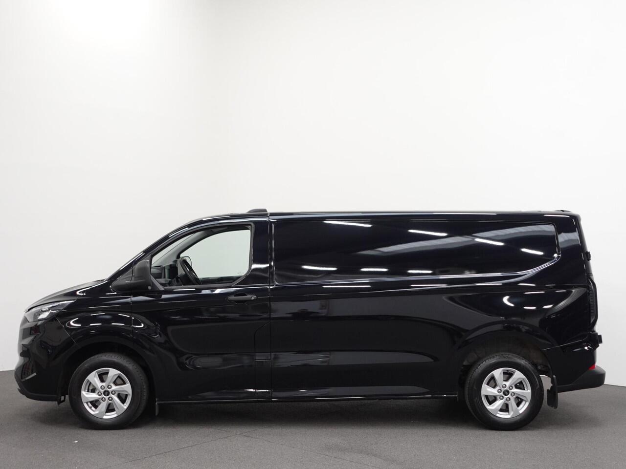 Ford TRANSIT CUSTOM L2H1 Trend Nieuw Model Navigatie Apple Carplay Camera Trekhaak Parkeersensoren Cruise control Airco