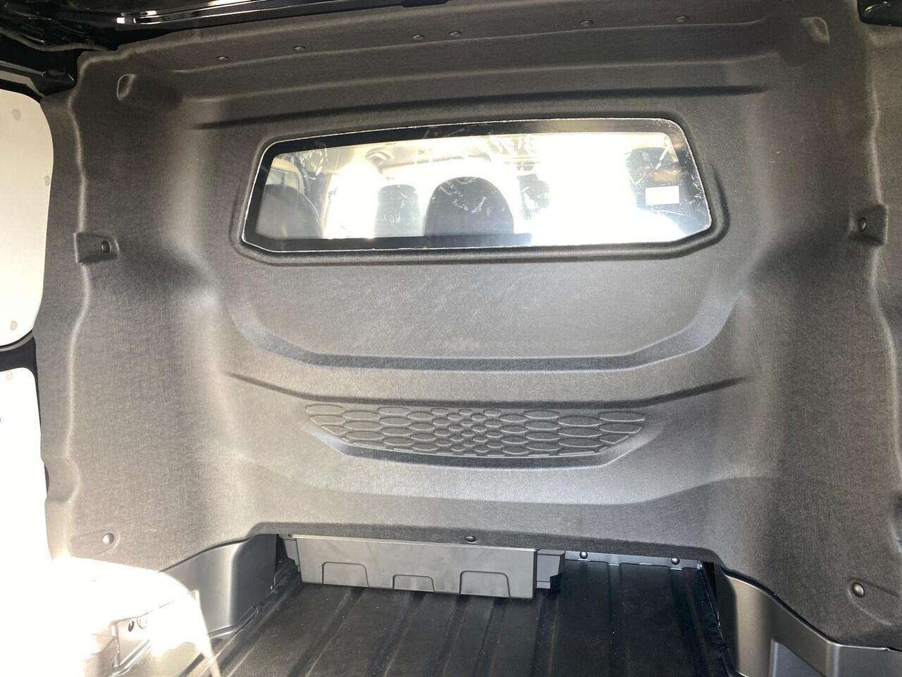 Ford TRANSIT CUSTOM 320 2.0 TDCI L2 H1 LIMITED | DUBBEL CABINE | 6-PERSOONS | 2X ZIJSCHUIFDEUR | WEGKLAPBARE TREKHAAK | BIJRIJDERSBANK | STOELVERWARMING | NAVIGATIE | SPIEGEL PAKKET | LED LAMPEN | VOORRUITVERWARMING | BIJRIJDERSBANK | PARKEERCAMERA