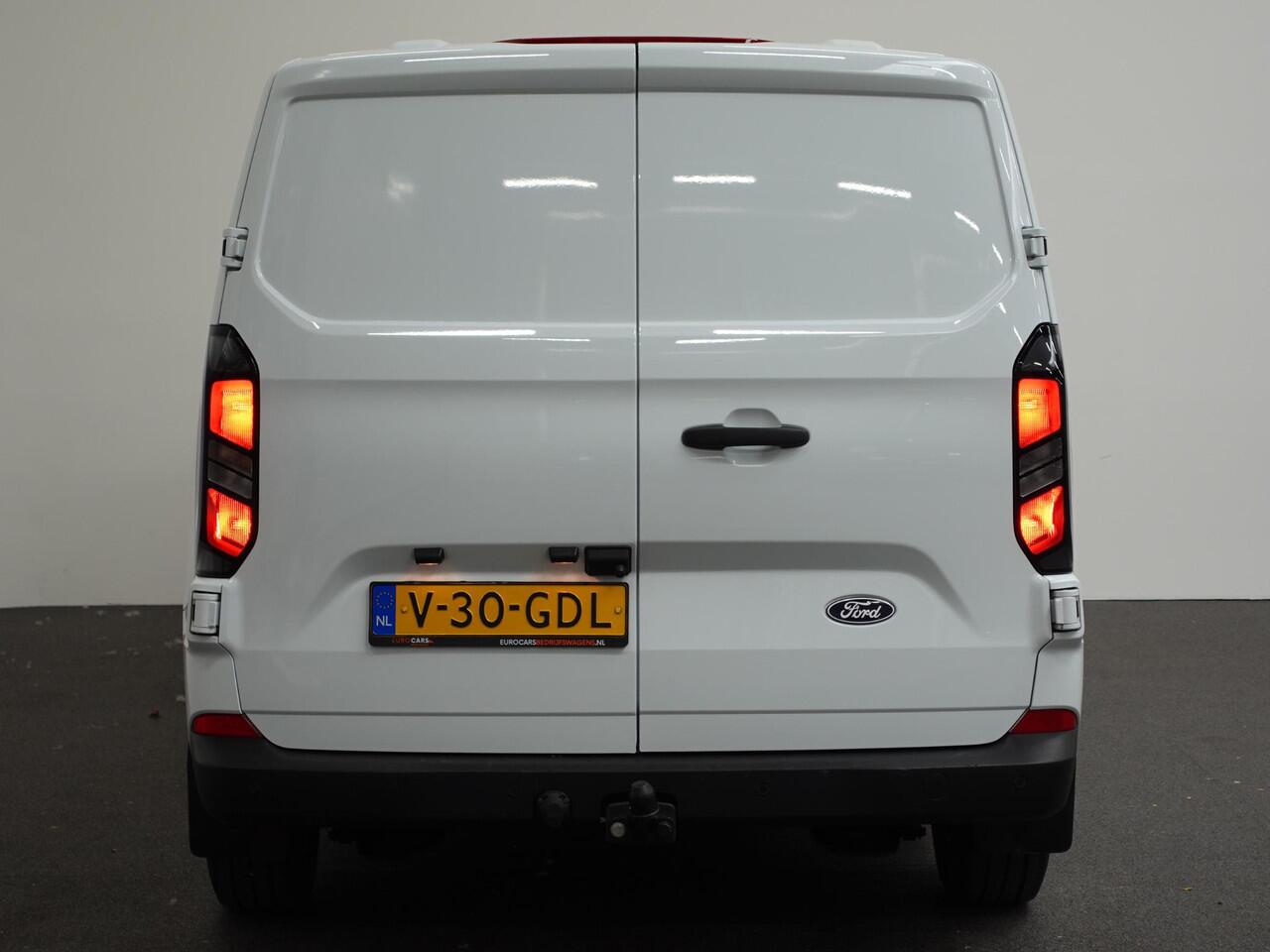 Ford TRANSIT CUSTOM Automaat L2H1 Trend Nieuw Model Ford Transit Custom Automaat L2H1 Trend NM Airco Navi Cruise PDC Camera