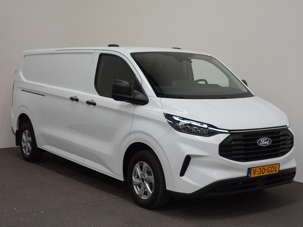 Ford TRANSIT CUSTOM Automaat L2H1 Trend Nieuw Model Ford Transit Custom Automaat L2H1 Trend NM Airco Navi Cruise PDC Camera