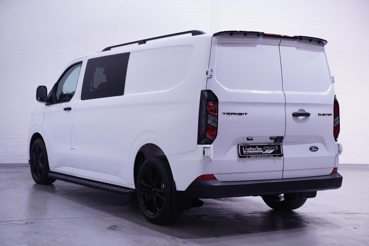Ford TRANSIT CUSTOM 2.0 TDCI 136 pk L2 Dubbel Cabine Black&White Edition 19" LMV, Treeplanken, Dakrails, Laadruimte Pakket, Apple Carplay, 6-Zits