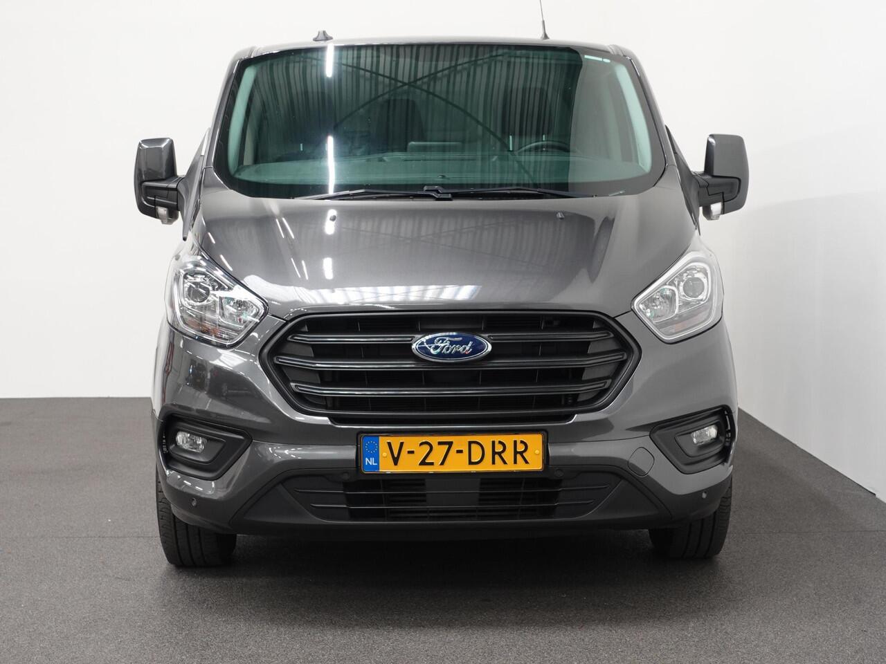 Ford TRANSIT CUSTOM 300 2.0 TDCI 130pk L2H1 Trend Automaat Airco Navigatie Cruisecontrol Camera Parkeersensoren Trekhaak Betimmering