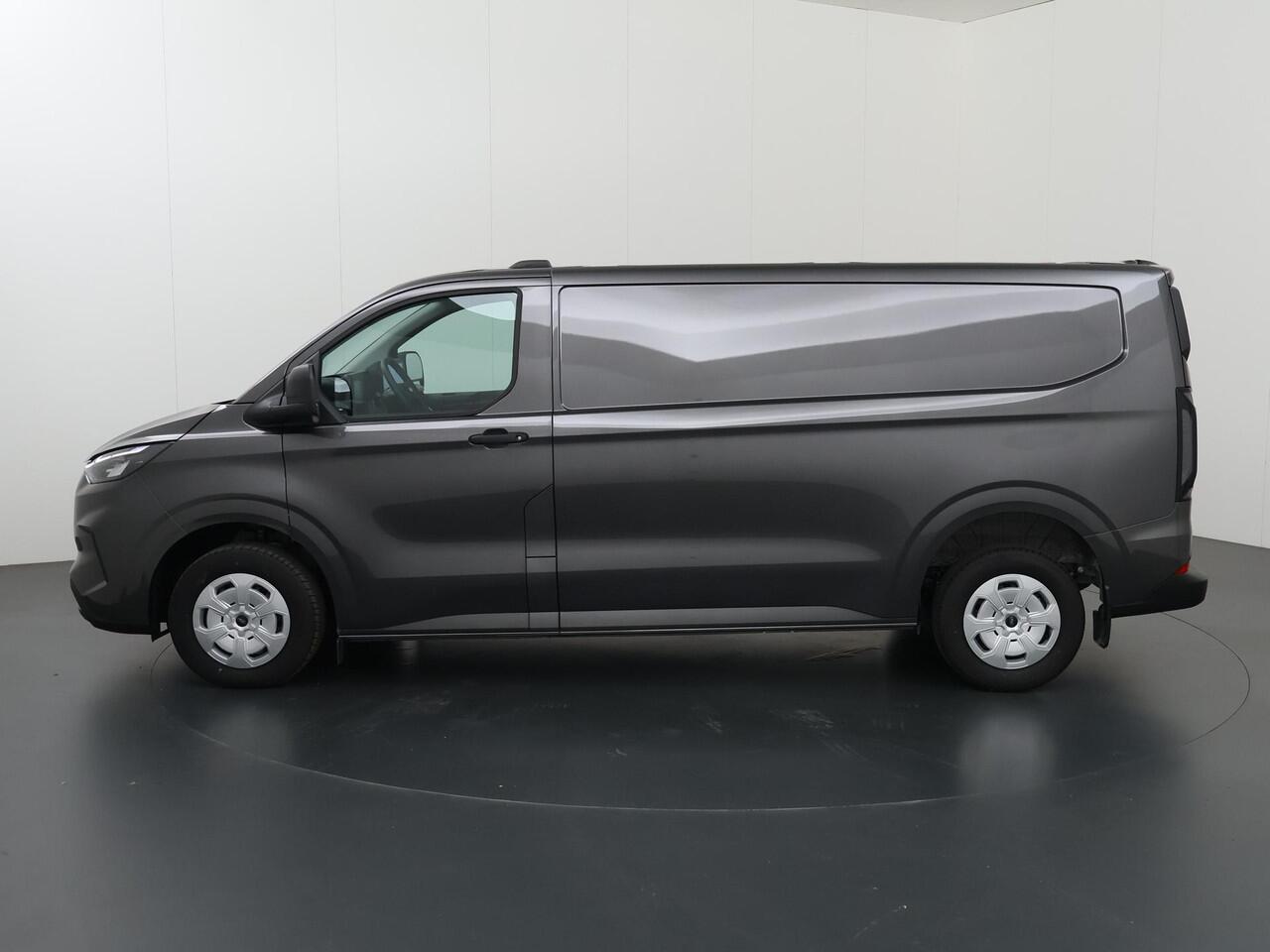 Ford TRANSIT CUSTOM 320 | 2.0 TDCI | L2 H1 | Trend | ACHTERKLEP | Climate Control | Cruise Control | Parkeercamera | Apple Carplay / Android Auto | 3-zits | Laadruimte bescherming | BPM VRIJ |