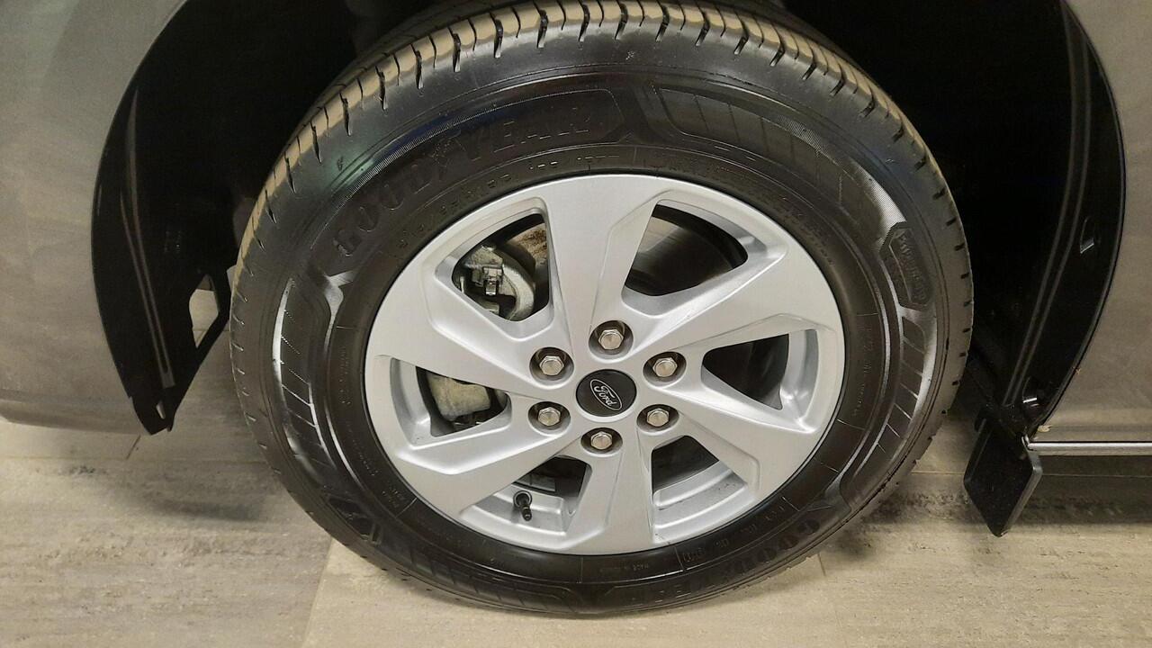 Ford TRANSIT CUSTOM 320 2.0 TDCI L2H1 Limited Ford Transit Custom 320 2.0 TDCI L2H1 Trail