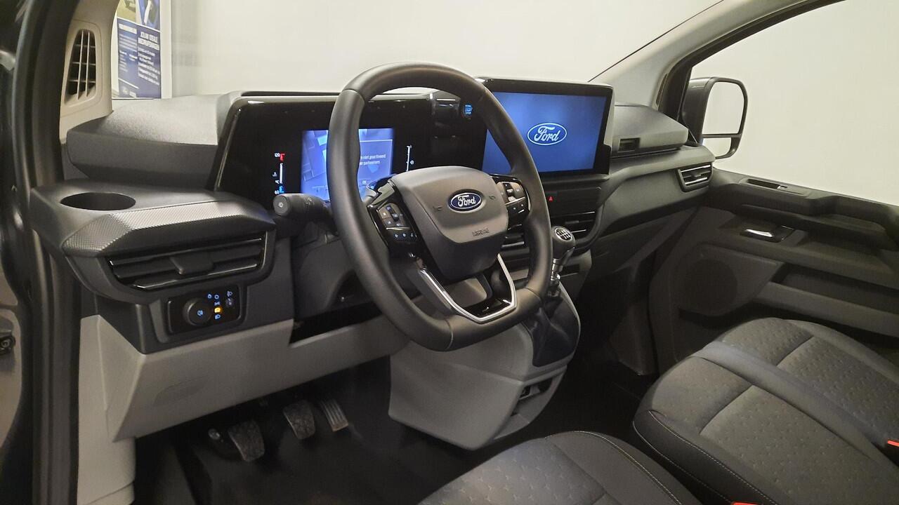 Ford TRANSIT CUSTOM 320 2.0 TDCI L2H1 Limited Ford Transit Custom 320 2.0 TDCI L2H1 Trail