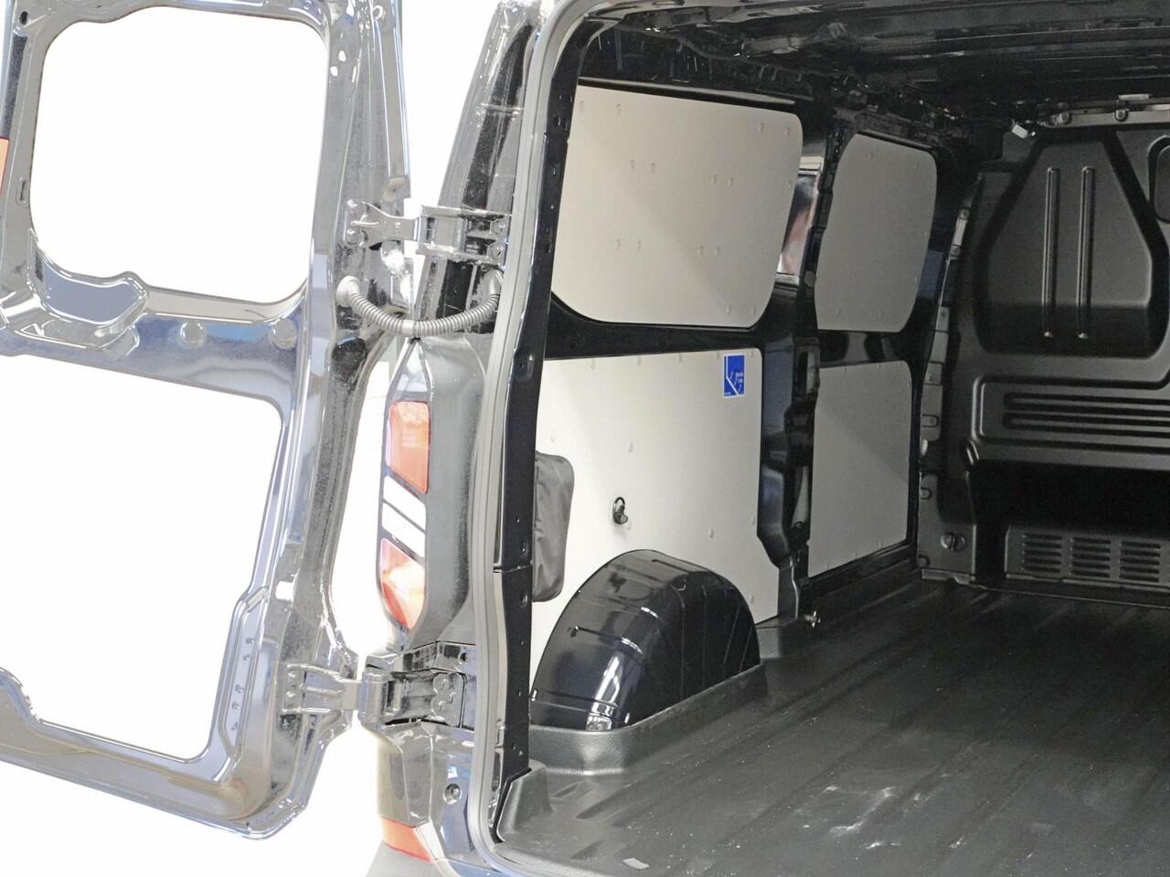 Ford TRANSIT CUSTOM 300 2.0 TDCI L2H1 Trend NM Automaat Navigatie Parkeersensoren Camera