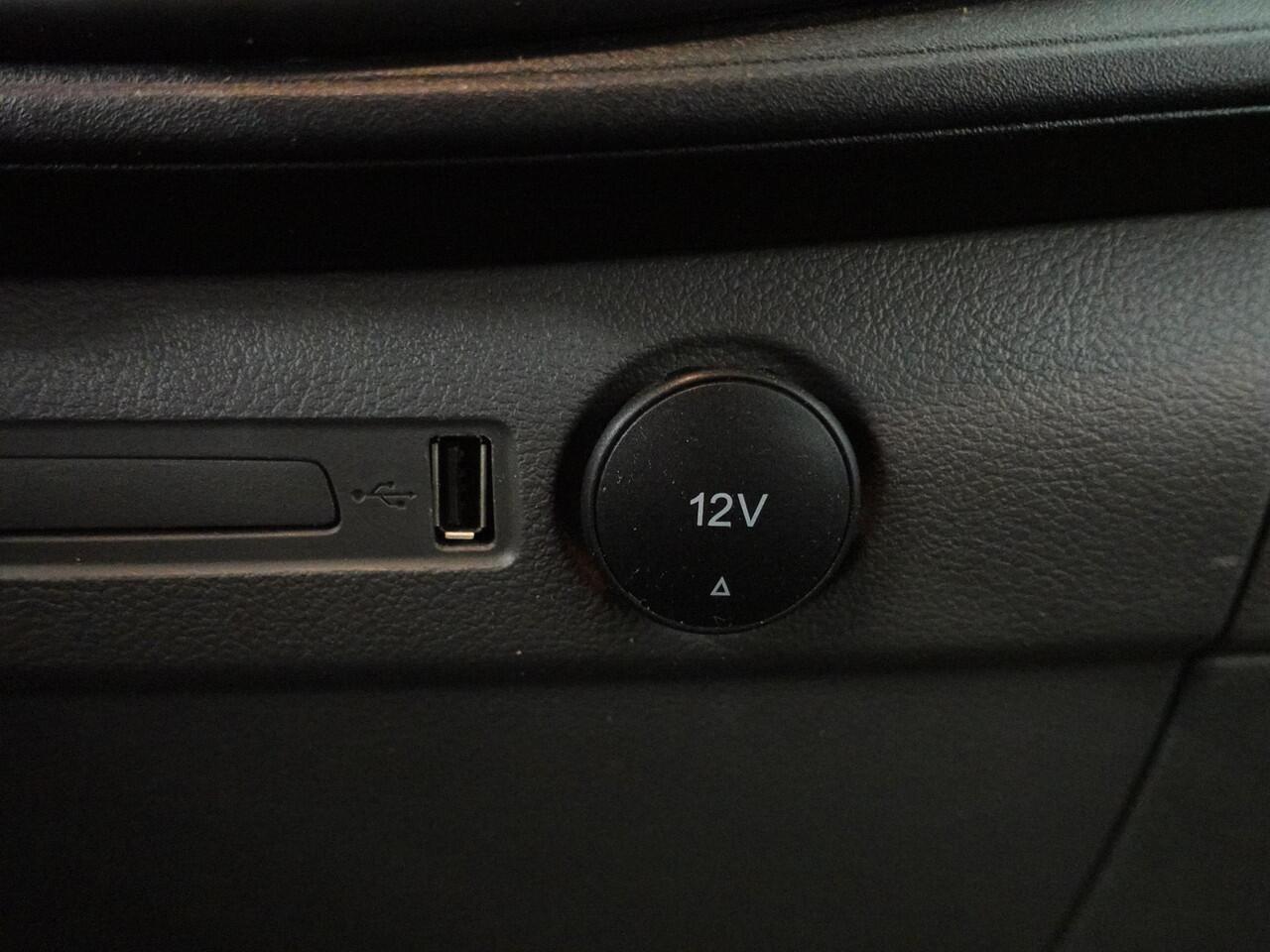 Ford TRANSIT CUSTOM 300 2.0 TDCI L2H1 Trend Aut. Airco Navi Cruisecontrol Camera PDCVA