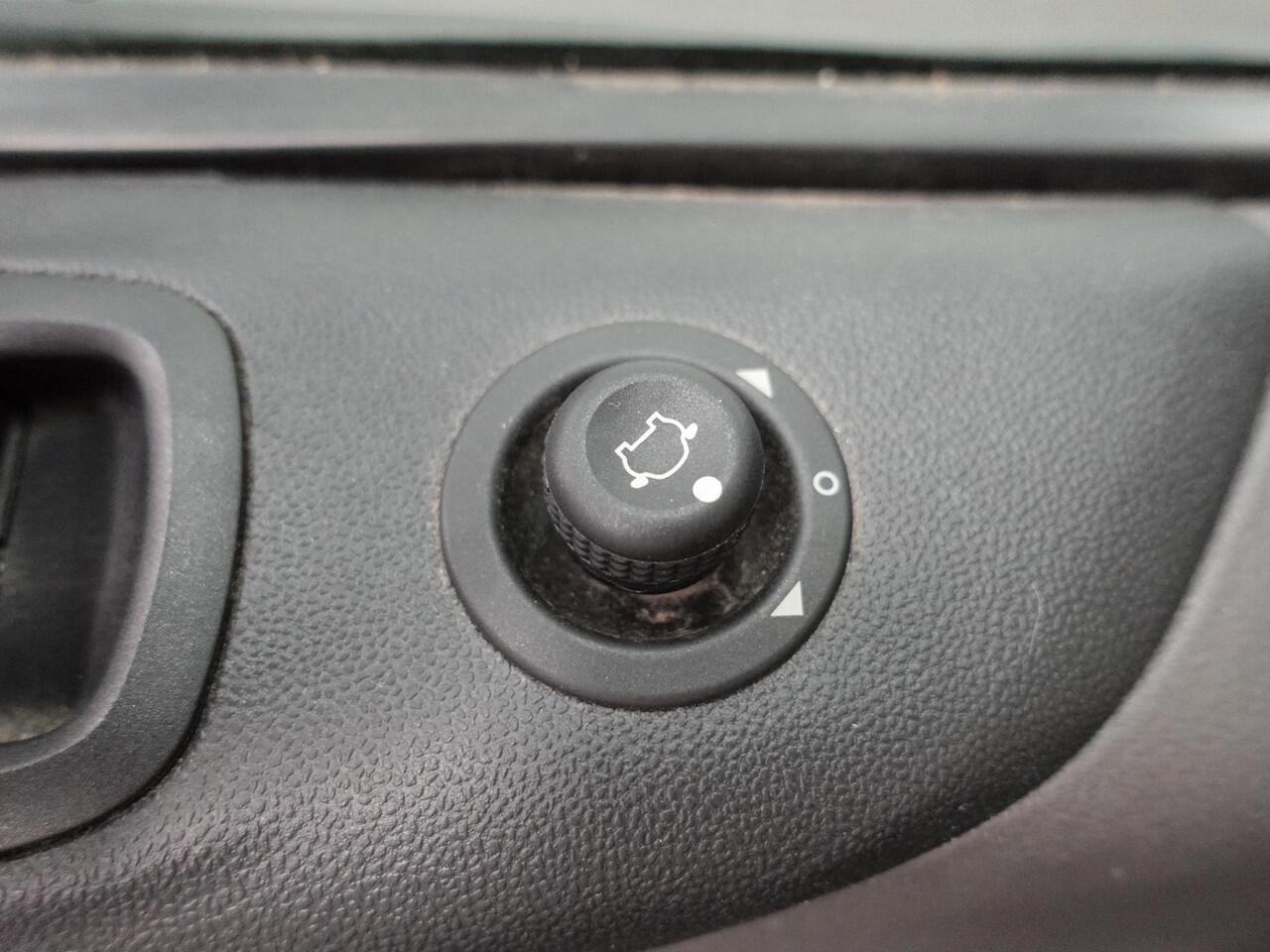 Ford TRANSIT CUSTOM 300 2.0 TDCI L2H1 Trend Aut. Airco Navi Cruisecontrol Camera PDCVA