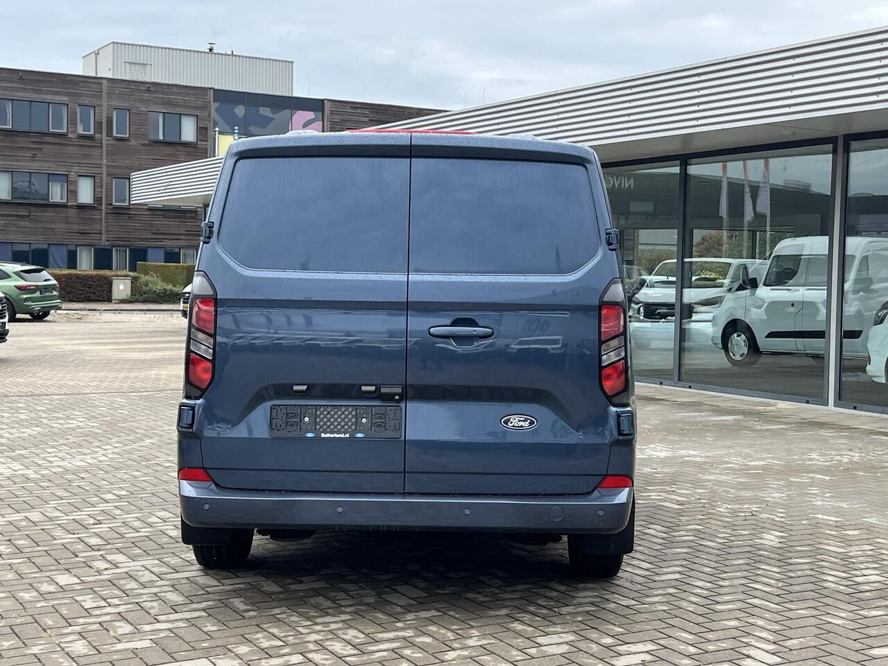 Ford TRANSIT CUSTOM 280 2.0 TDCI L1H1 Limited 136pk | AGR Stoel | SYNC 4 Draadloos Apple Carplay/Android auto | Reserve wiel