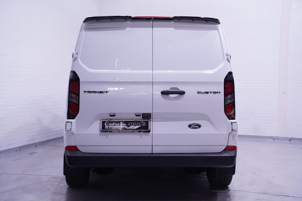 Ford TRANSIT CUSTOM 2.0 TDCI 136 pk L2 DC Black&White 6-Zits, BPM vrij, Camera, Spoilerpack, 19" LMV, Apple Carplay