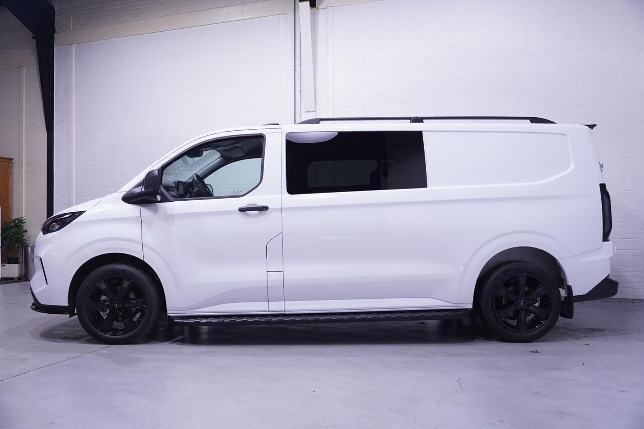 Ford TRANSIT CUSTOM 2.0 TDCI 136 pk L2 DC Black&White 6-Zits, BPM vrij, Camera, Spoilerpack, 19" LMV, Apple Carplay