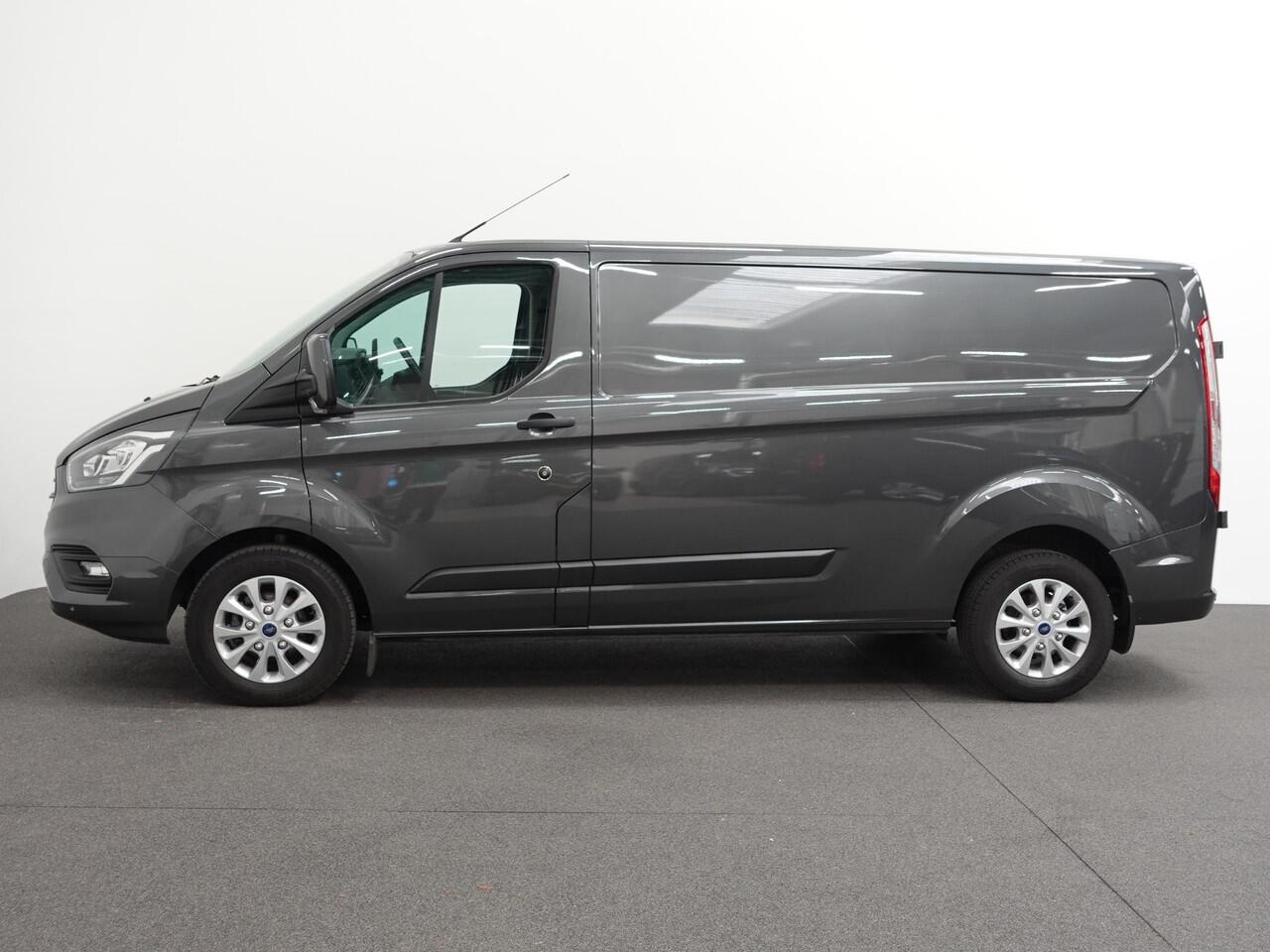 Ford TRANSIT CUSTOM 300 2.0 TDCI 130pk L2H1 Trend Automaat Airco Navigatie Cruisecontrol Camera Parkeersensoren Trekhaak Betimmering