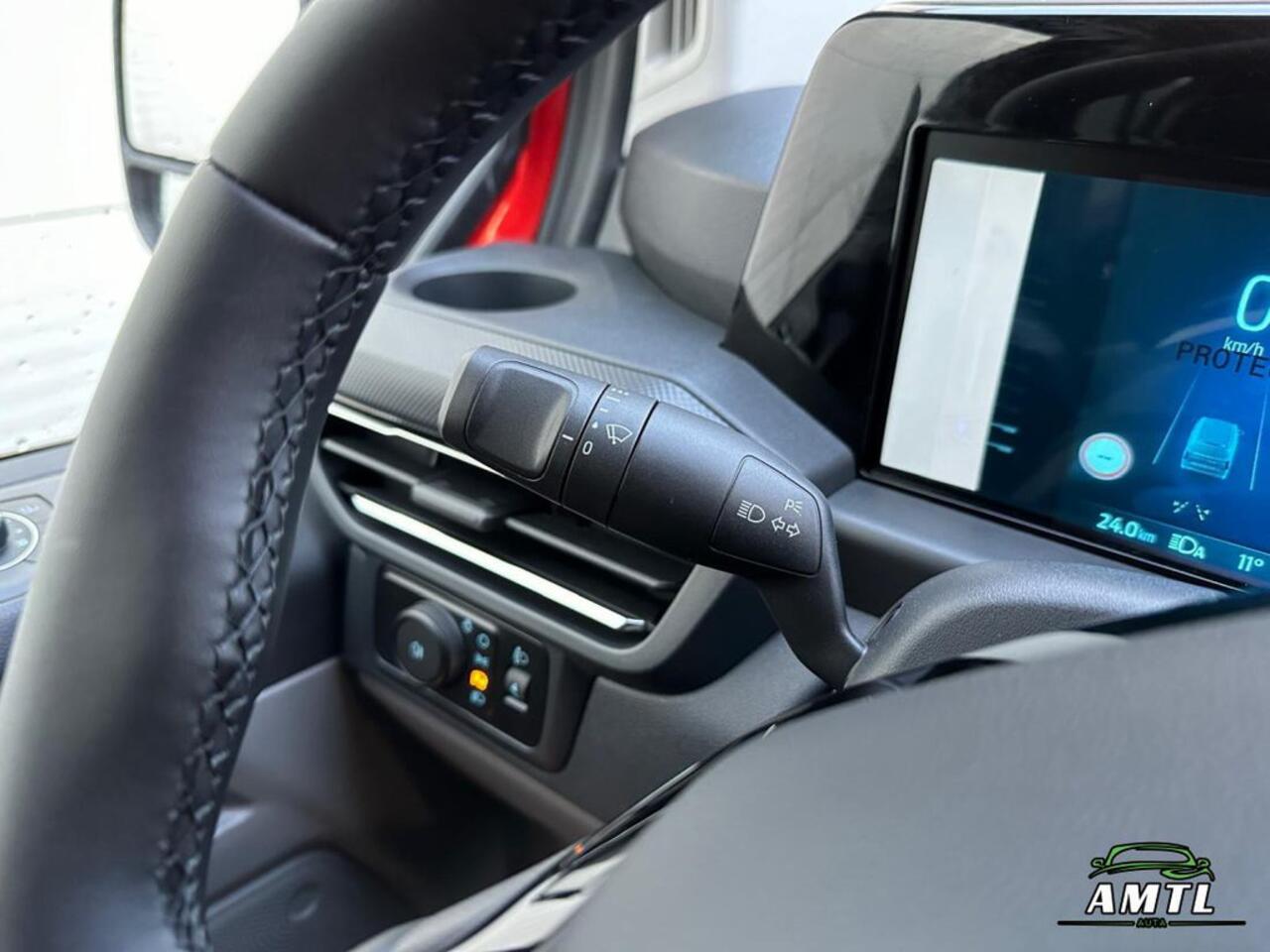 Ford TRANSIT CUSTOM - 300 2.0 TDCI L2H1 Limited DC