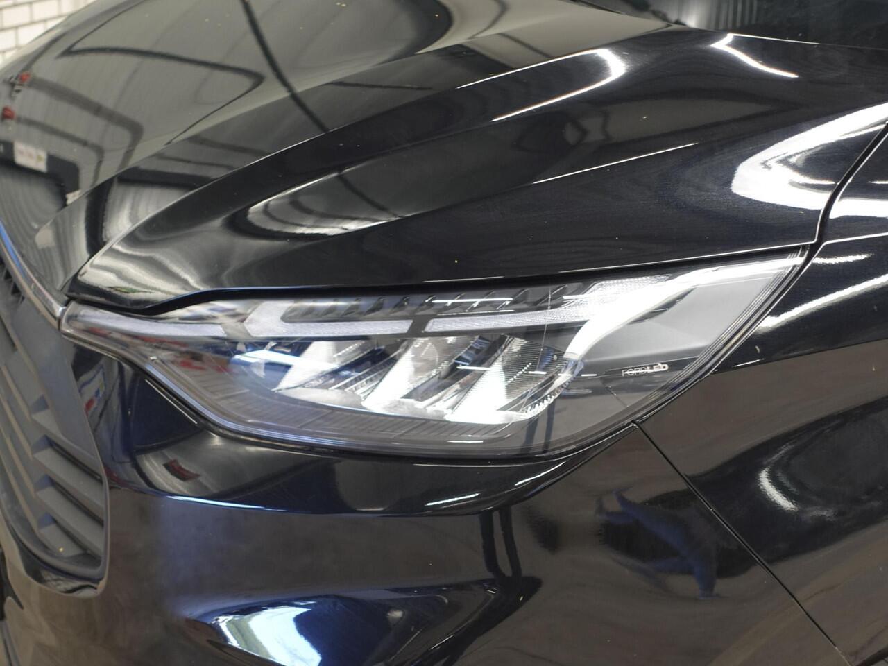 Ford TRANSIT CUSTOM 300 2.0 TDCI L2H1 Trend Nieuw Model Ford Transit Custom 300 2.0 TDCI L2H1 Trend NM Navi Cruise Camera Parkeersensoren Trekhaak