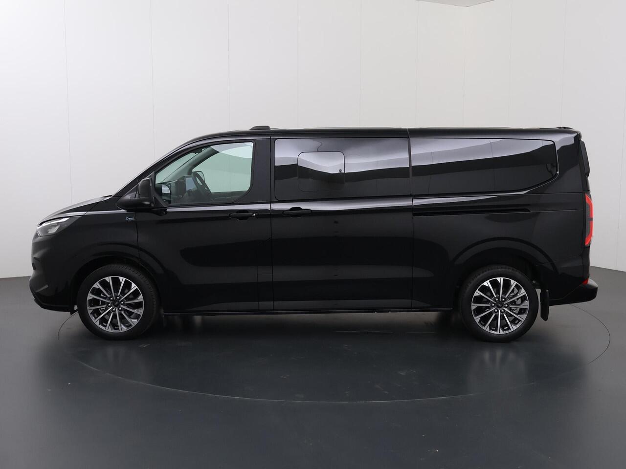 Ford TRANSIT CUSTOM TOURNEO | 320 2.0 TDCI | L2 H1 | 170 PK | TITANIUM X | 360 CAMERA | ADAPTIVE CRUISE | STOELVERWARMING | LEDER | STUURWIELVERWARMING | NAVIGATIE | CLIMATE CONTROL | BLIND-SPOT | 2500 KG AHW TREKHAAK | 19" LICHTMETALEN VELGEN