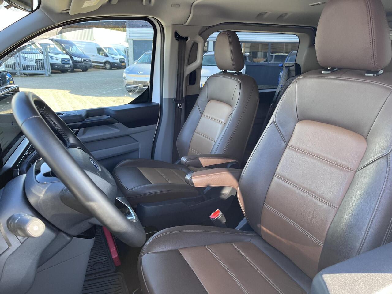 Ford TRANSIT CUSTOM 300 2.0 TDCI L1H1 Limited DC