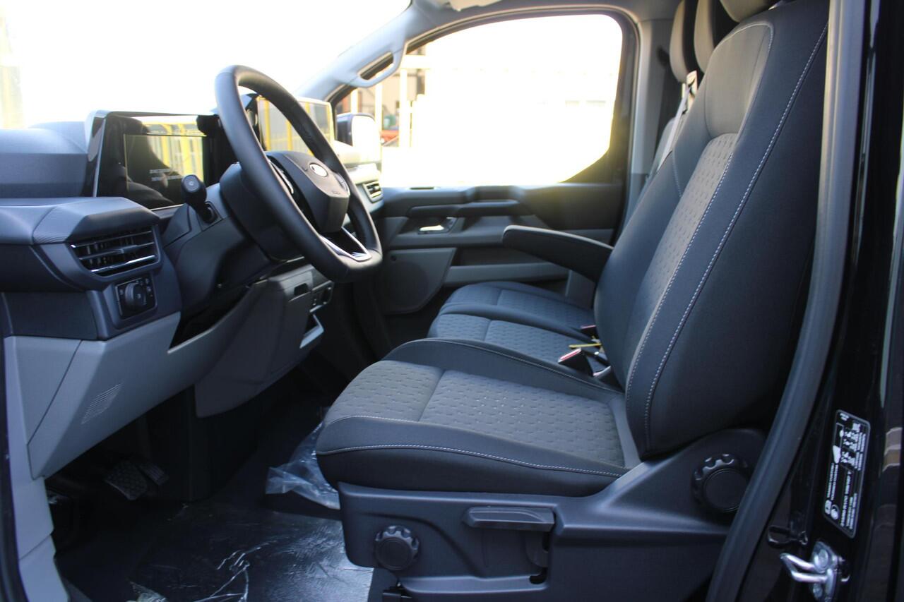 Ford TRANSIT CUSTOM 320 2.5 PHEV L2H1 Limited 233pk | 0,99 Renteactie! | Driver Assistance pack Premium | Wegklapbare Trekhaak | Verwarmd Stuurwiel | 17 inch Licht metalen Velgen | B&O Speakers