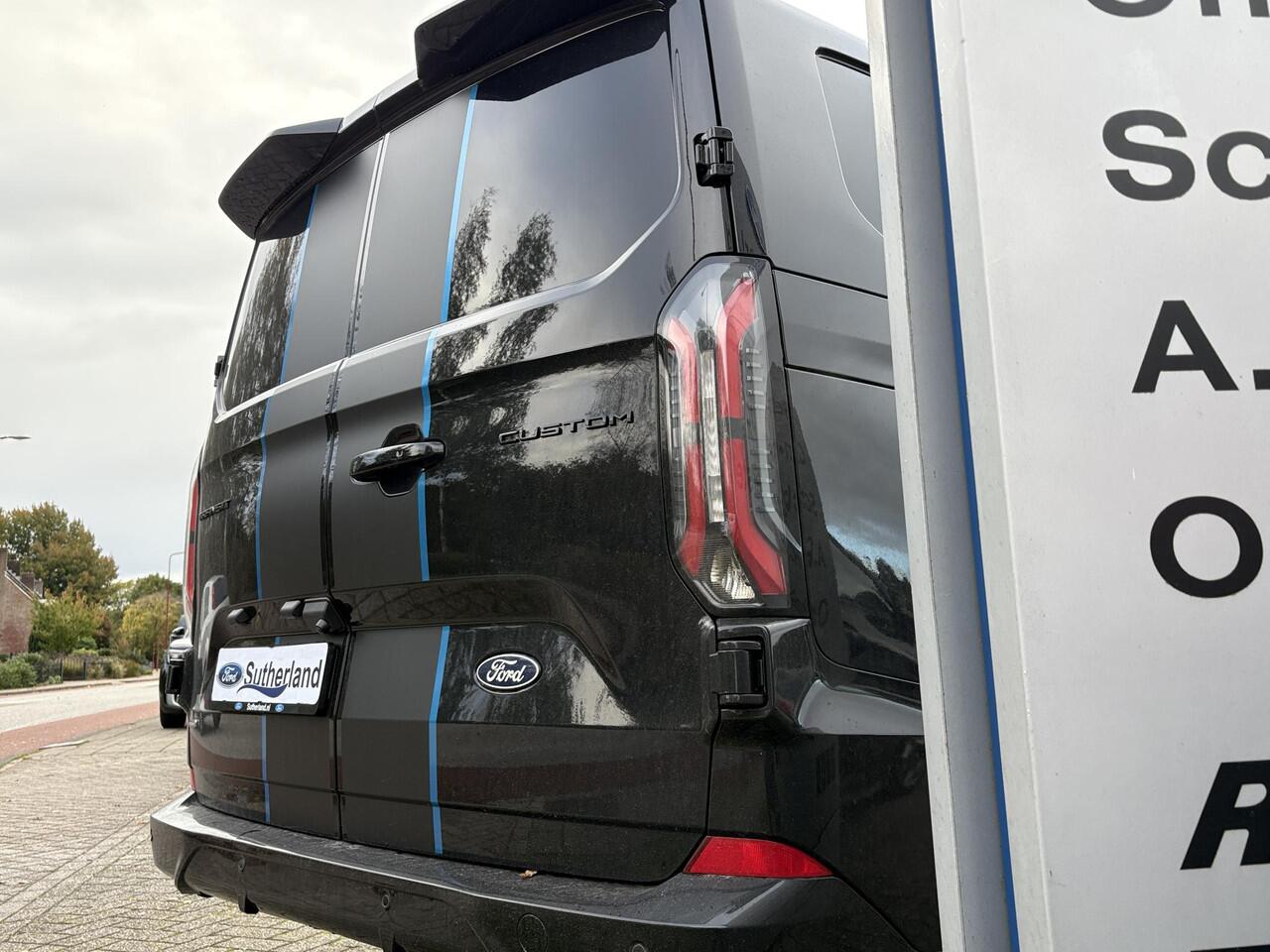 Ford TRANSIT CUSTOM 320 2.5 PHEV L2H1 Sport DC | SCI | 233pk | | Dubbele Cabine | Dubbele zijschuifdeur | Inklapbare trekhaak | 19 inch lichtmetalen Sport velgen (mat zwart) | Verwarmbaar stuurwiel | Navigatie systeem