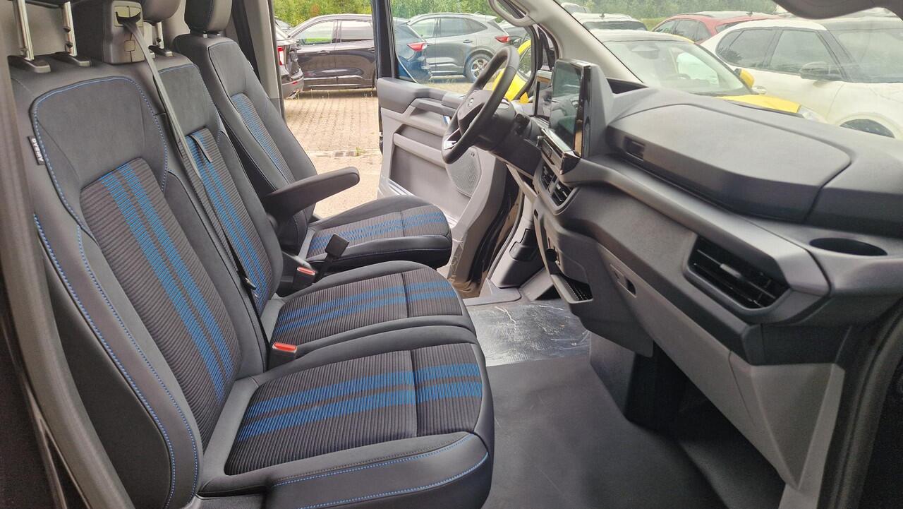 Ford TRANSIT CUSTOM 320 2.5 PHEV L2H1 Sport 233pk | 0,99% Renteactie | Inklapbare trekhaak | 19 inch lichtmetalen Sport velgen (mat zwart) | Verwarmbaar stuurwiel | Navigatie systeem | B&O speakers