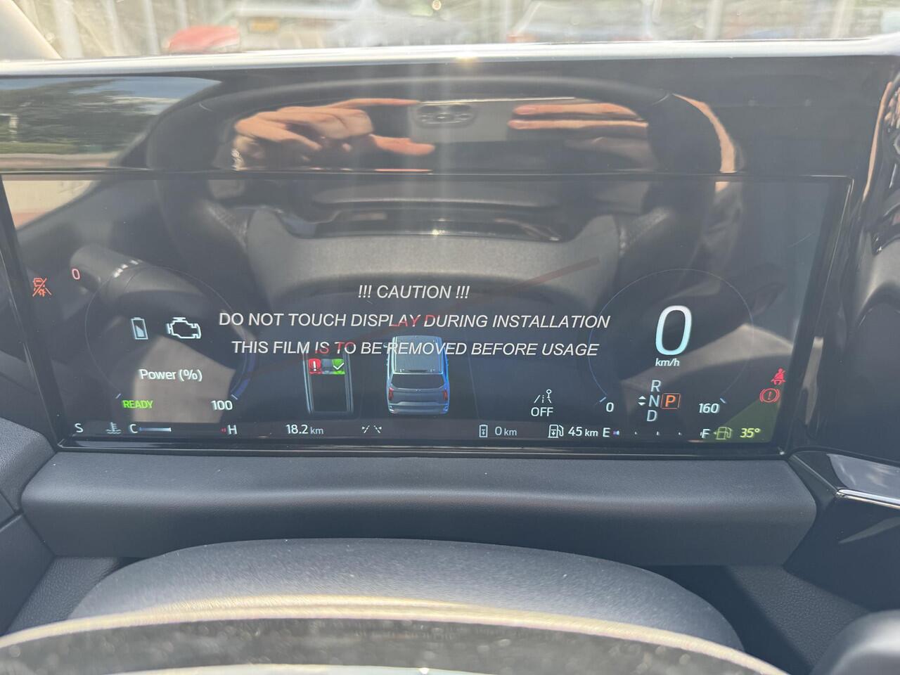 Ford TRANSIT CUSTOM 320 2.5 PHEV L2H1 Sport 233pk | 0,99% Renteactie! | Inklapbare trekhaak | 19 inch lichtmetalen Sport velgen (mat zwart) | Verwarmbaar stuurwiel | Navigatie systeem | B&O speakers