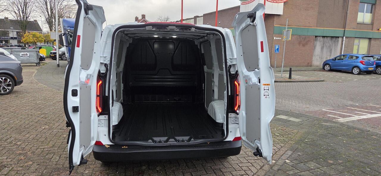 Ford TRANSIT CUSTOM E-Transit 320 L1H1 Trend 65 kWh Direct leverbaar