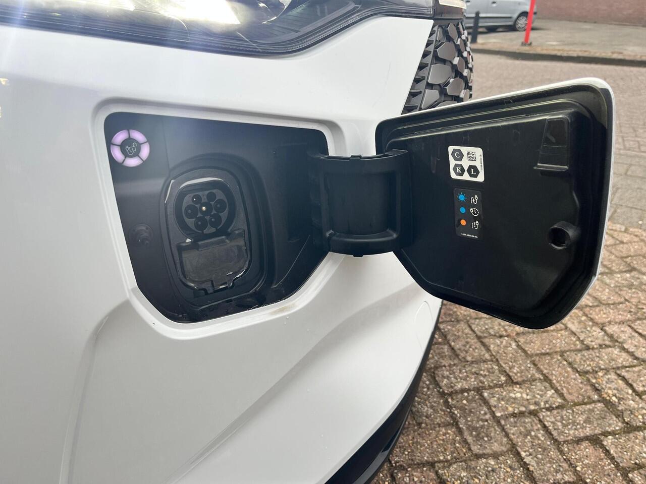 Ford TRANSIT CUSTOM E-Transit 320 L1H1 Trend 65 KwH Direct leverbaar