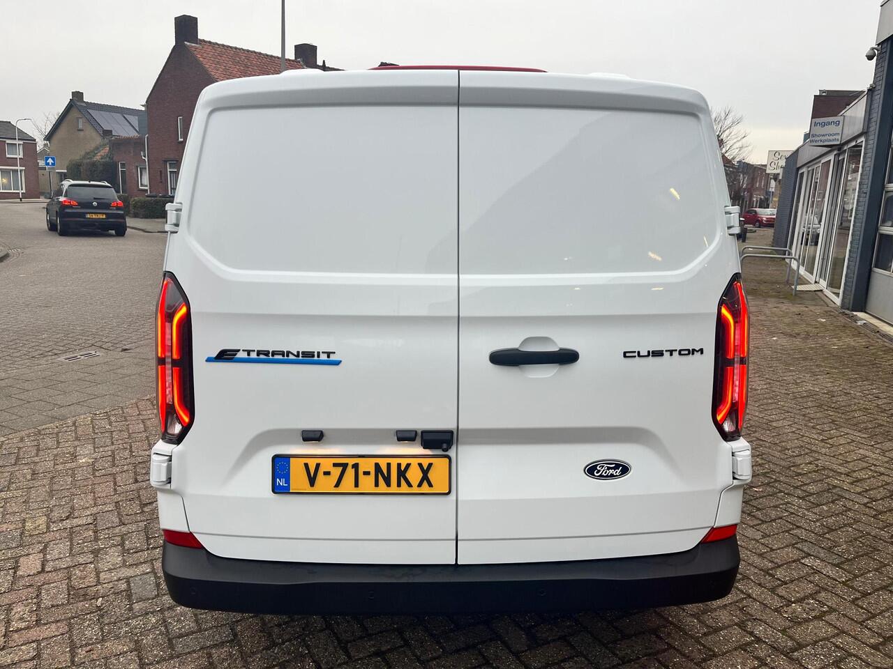 Ford TRANSIT CUSTOM E-Transit 320 L1H1 Trend 65 KwH Direct leverbaar