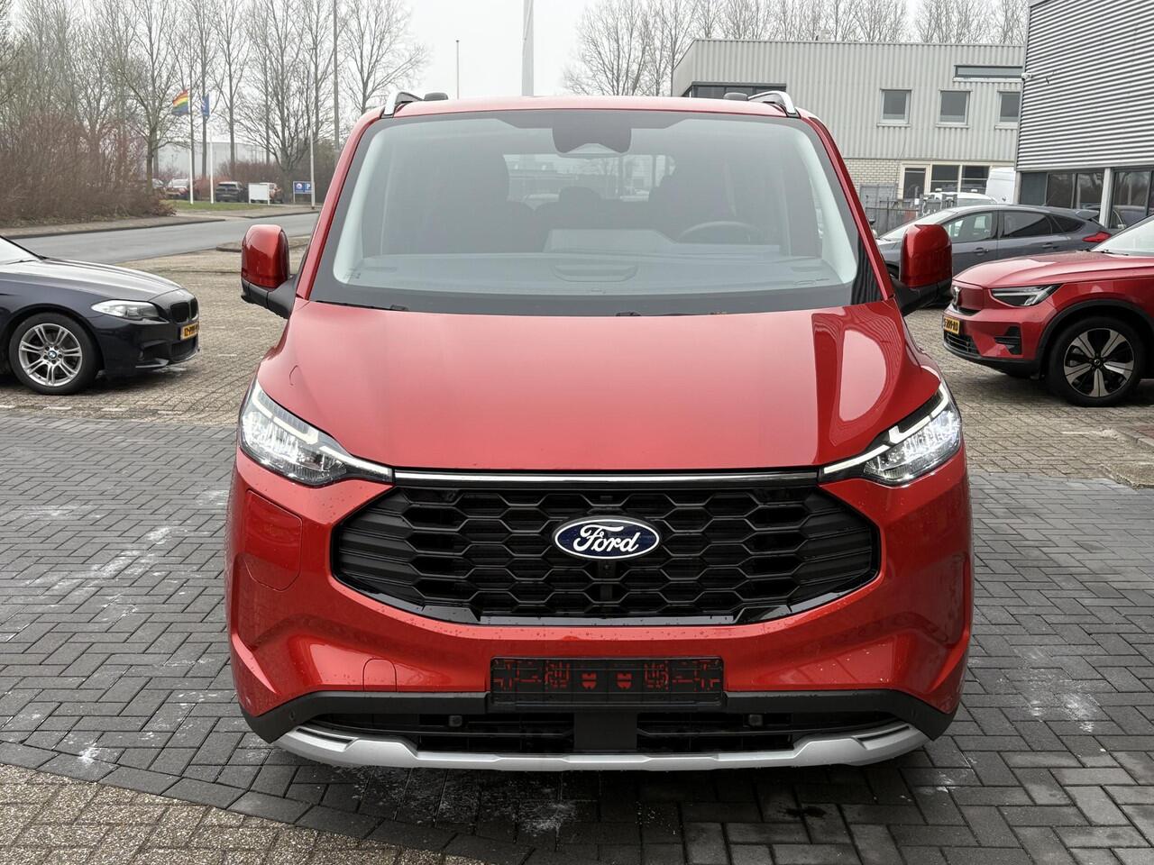 Ford TRANSIT CUSTOM Tourneo 340 2.5 PHEV L1H1 Active Zuid | 233pk | Driver Assistance Pack | Stuur en stoelverwarming | 8 persoons! INCL BTW/BPM | Verlengde Fabrieksgarantie tot 05-2029