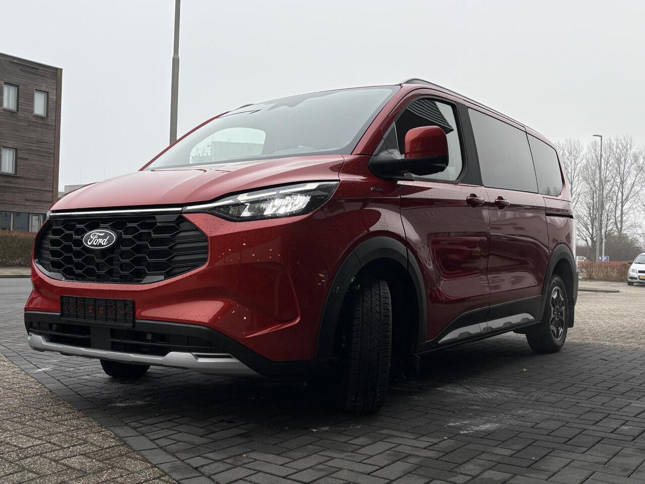 Ford TRANSIT CUSTOM Tourneo 340 2.5 PHEV L1H1 Active Zuid | 233pk | Driver Assistance Pack | Stuur en stoelverwarming | 8 persoons! INCL BTW/BPM | Verlengde Fabrieksgarantie tot 05-2029