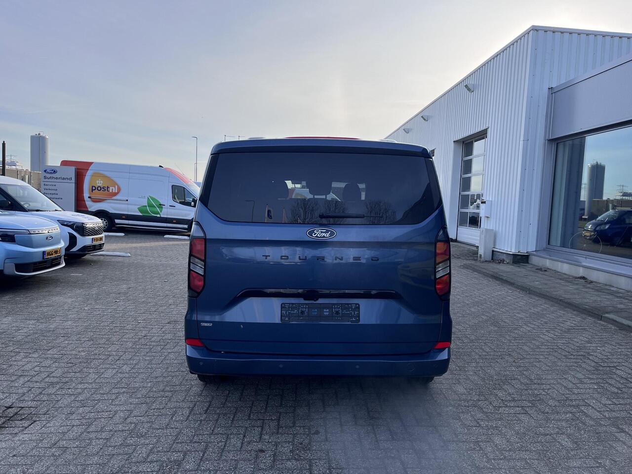 Ford TRANSIT CUSTOM Tourneo 340 2.5 PHEV L1H1 Titanium 233pk | Stoel en stuurverwarming | Prijs is incl. BTW/BPM | Verlengde Fabrieksgarantie tot 04-2029