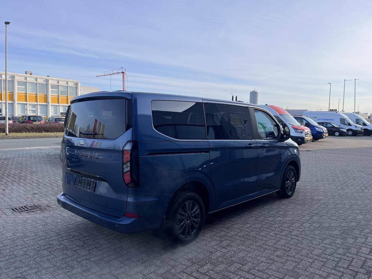 Ford TRANSIT CUSTOM Tourneo 340 2.5 PHEV L1H1 Titanium 233pk | Stoel en stuurverwarming | Prijs is incl. BTW/BPM | Verlengde Fabrieksgarantie tot 04-2029