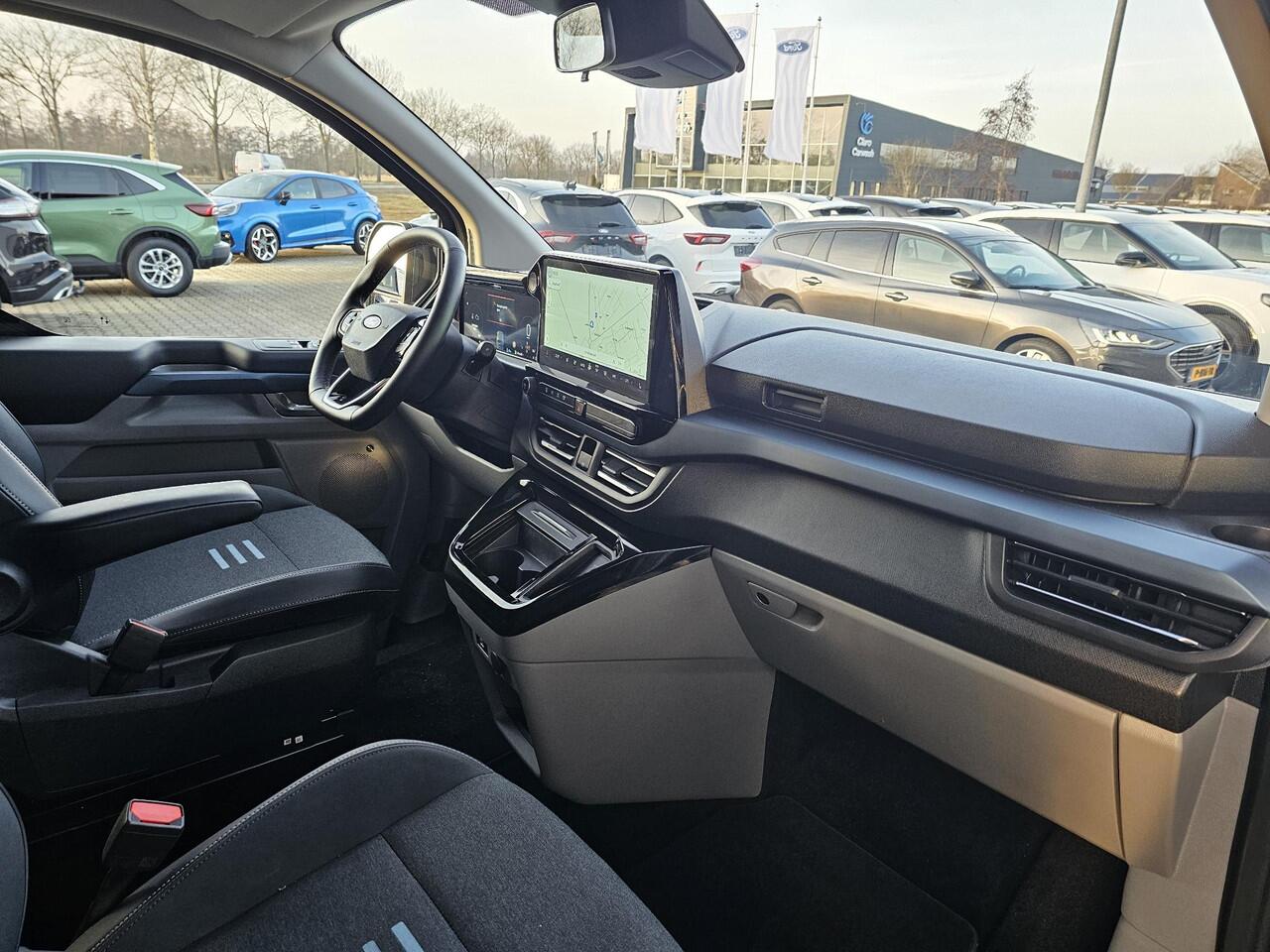 Ford TRANSIT CUSTOM Tourneo 340 2.5 PHEV L2H1 Active 233pk | Adaptieve Cruise | Stuurverwarming | 8 Pers | Prijs incl. BTW en BPM | Wegklapbare Trekhaak | Dubbele Schuifdeur | BLIS | B&O Audio | Verlengde Fabrieksgarantie tot 05-2029