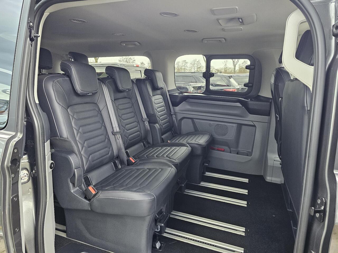 Ford TRANSIT CUSTOM Tourneo 340 2.5 PHEV L2H1 Titanium 233pk | 9pers | Vol Leder | Wegklapbare Trekhaak | Stuurverwarming | Prijs is incl. BTW BPM | Verlengde Fabrieksgarantie tot 05-2029