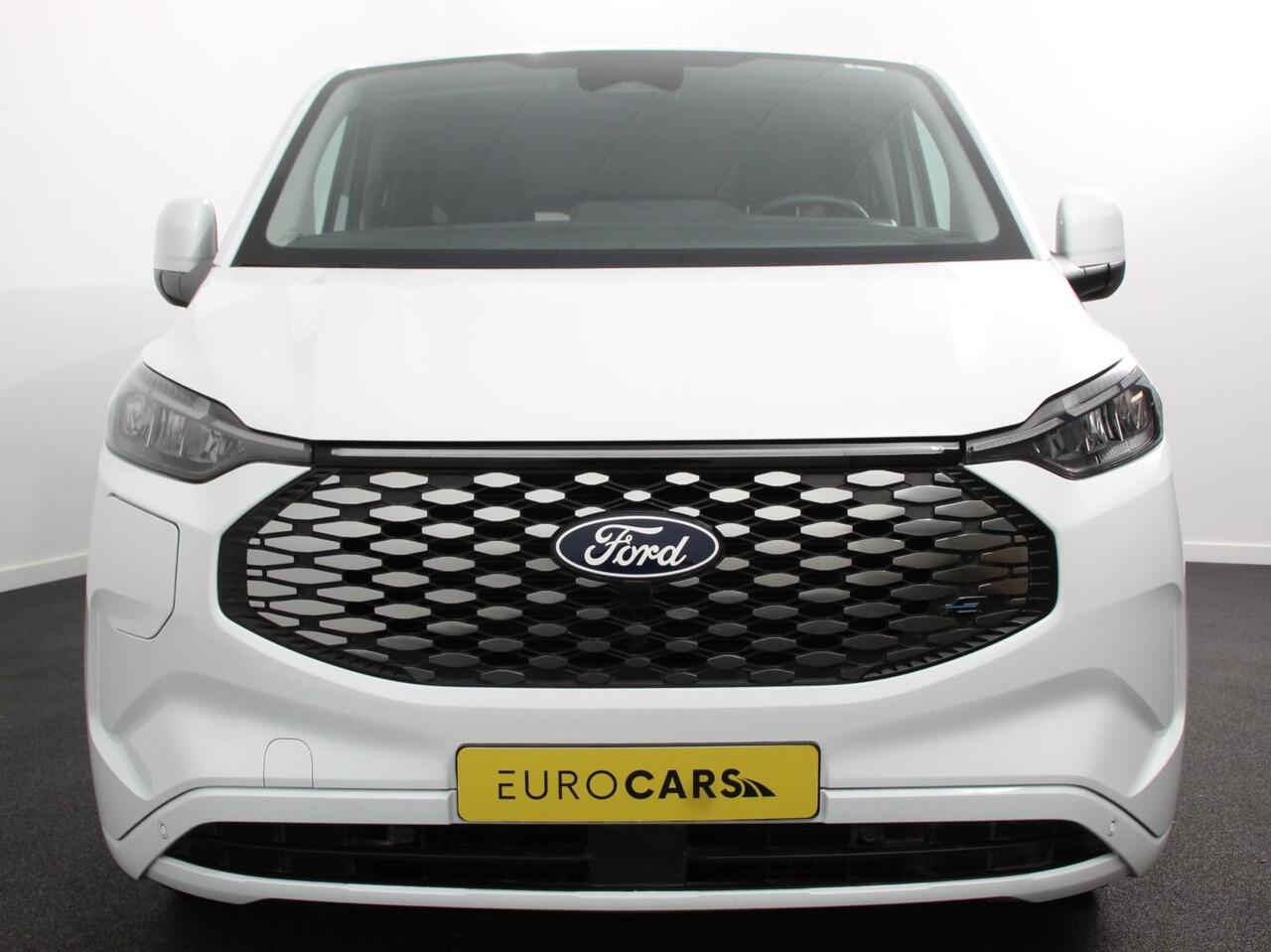 Ford TRANSIT CUSTOM 340 L2H1 Limited 65 kWh 8 persoons Cruise Control | Airco | Lichtmetalen Velgen | Extra getint glas